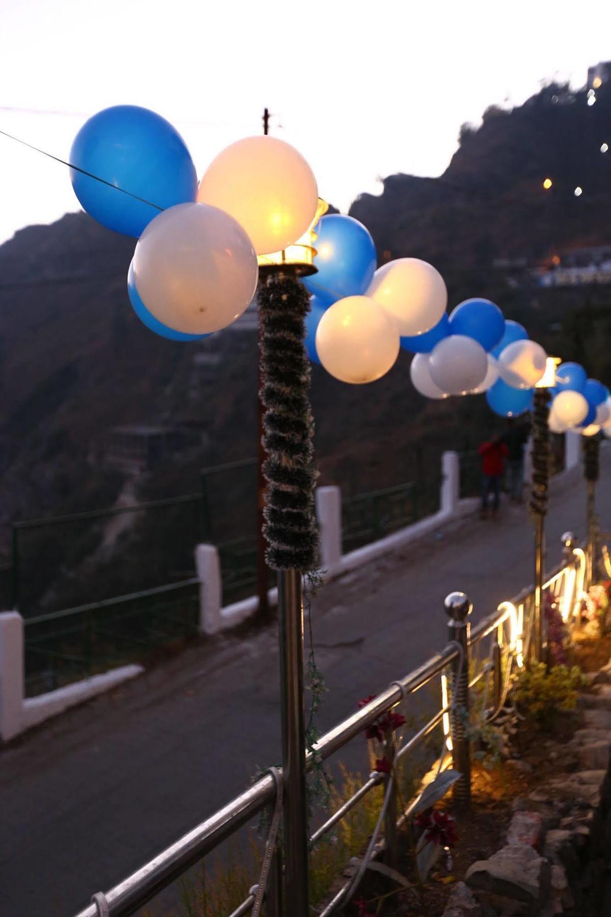 Sun N Snow - Majestic View Hotel Mussoorie Exterior photo